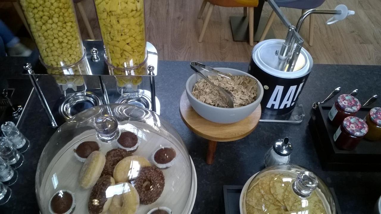 Aux Ateliers Hotel Miserey-Salines Luaran gambar