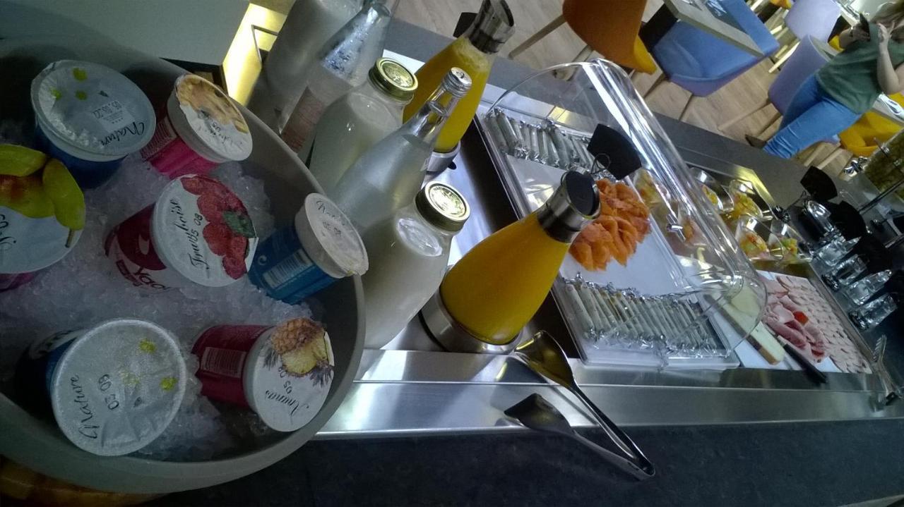 Aux Ateliers Hotel Miserey-Salines Luaran gambar